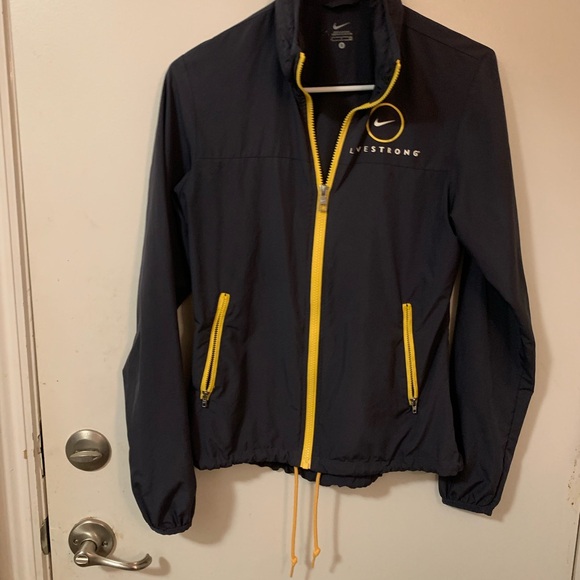 Nike Other - Nike Livestrong mens Windbreaker Dark blue and yellow